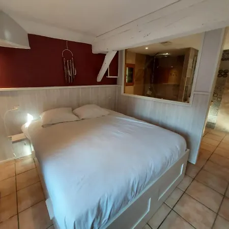 Holiday home Les Du Grand Chene *
